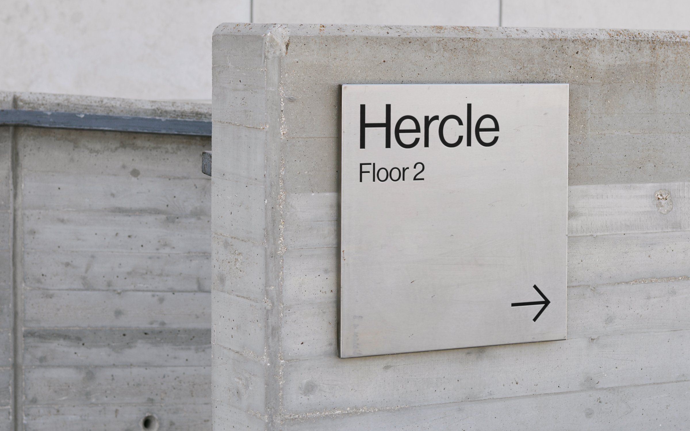 Hercle wayfinding signage